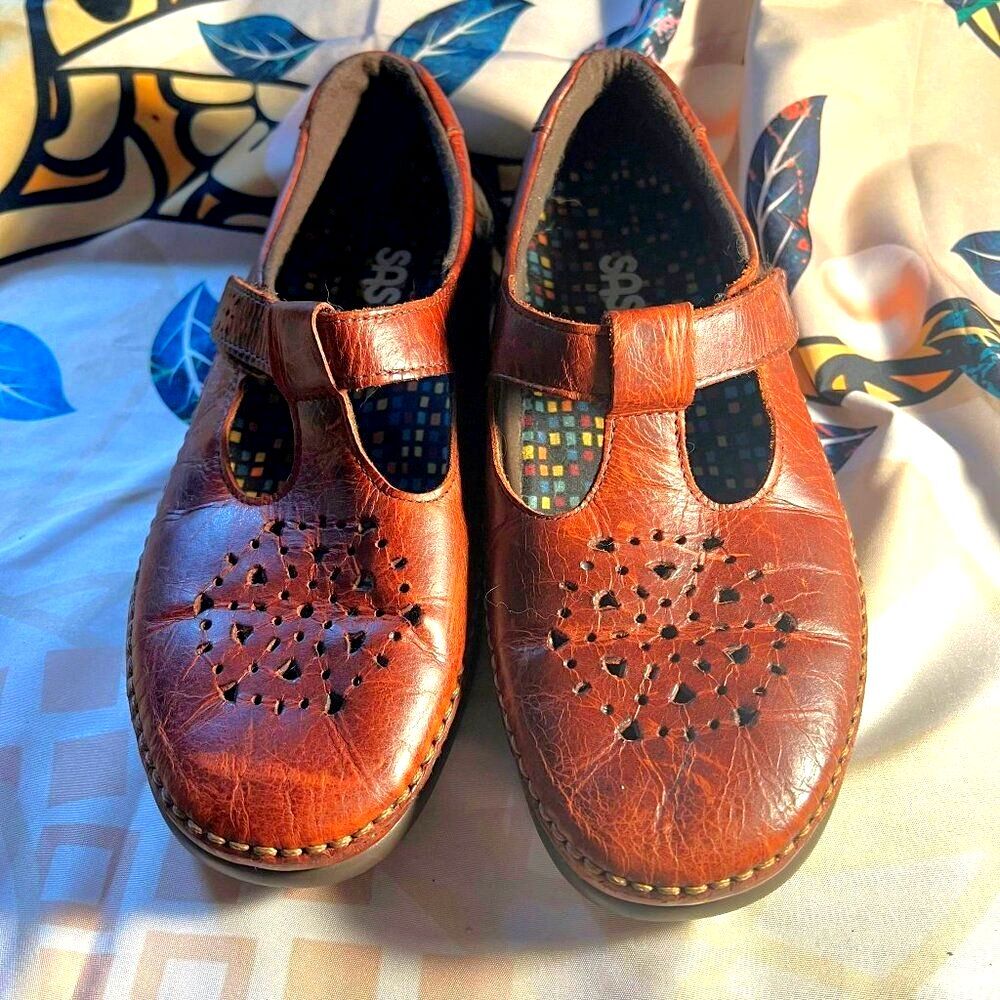 SAS T-Strap Walnut Willow Slip On Loafer - Size 7 1/2 W